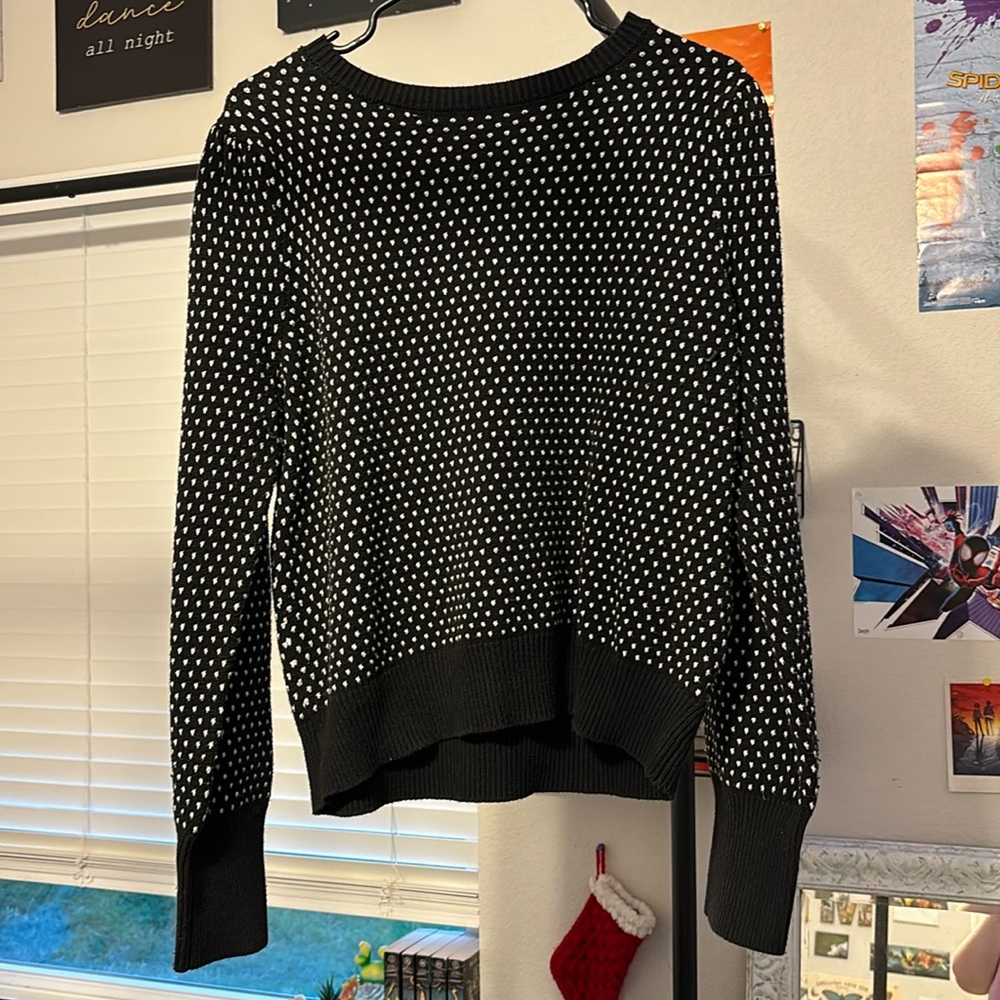 Black & white polka dot sweater